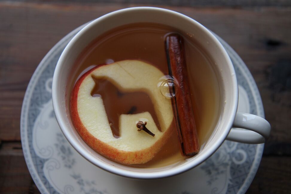 horse shaped applejuice