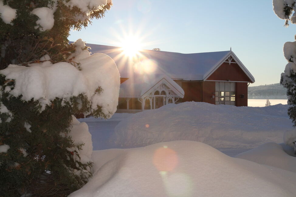 Nedre Skinnes Gård vinter 