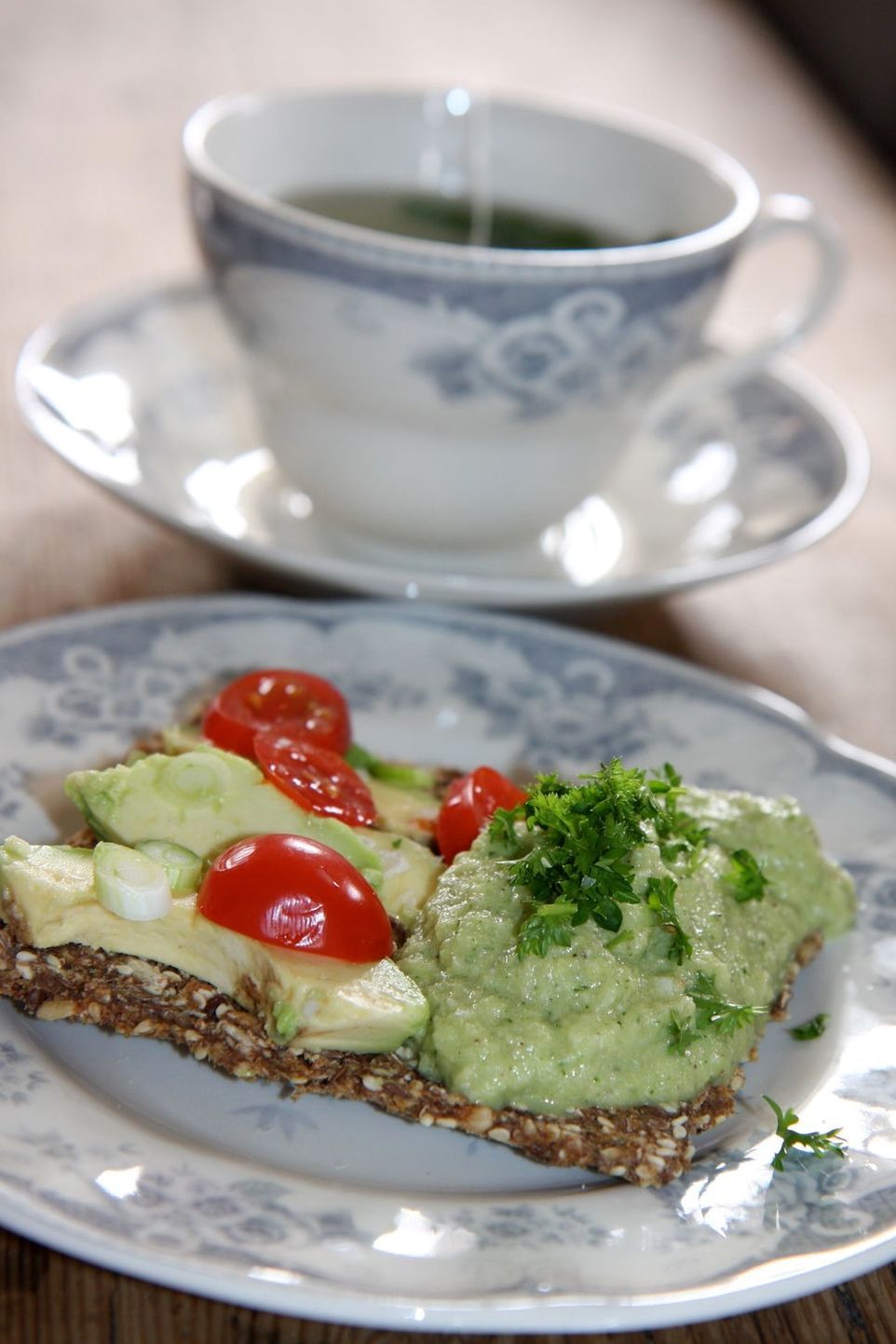 healthy baking, healthy snack, bread alternative, superfoods, hemp seeds, chia seeds, flax seeds