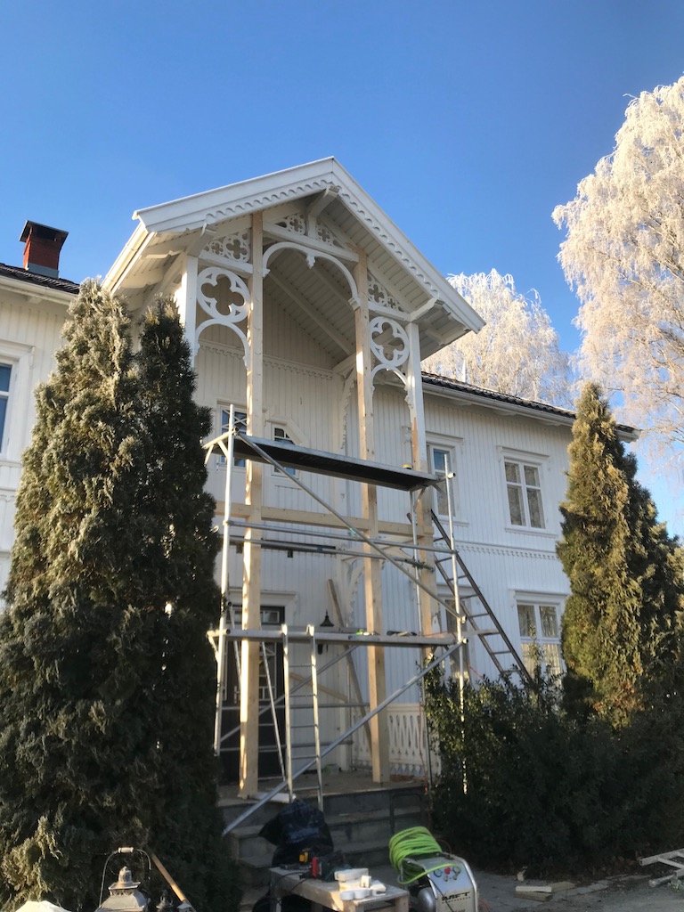 sveitserveranda restaurering 